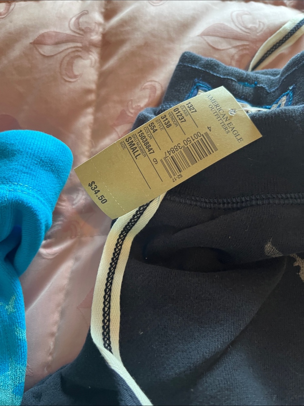 NWT American Eagle Sweatpants Knee Length (26in) - Picture 5 of 5